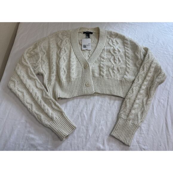NWT Women’s Size L Chunky Knit Cropped Cardigan Sweater Heart Buttons Fisherman - Picture 1 of 7
